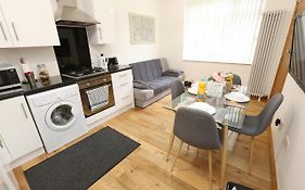 Luxurious Apartment 