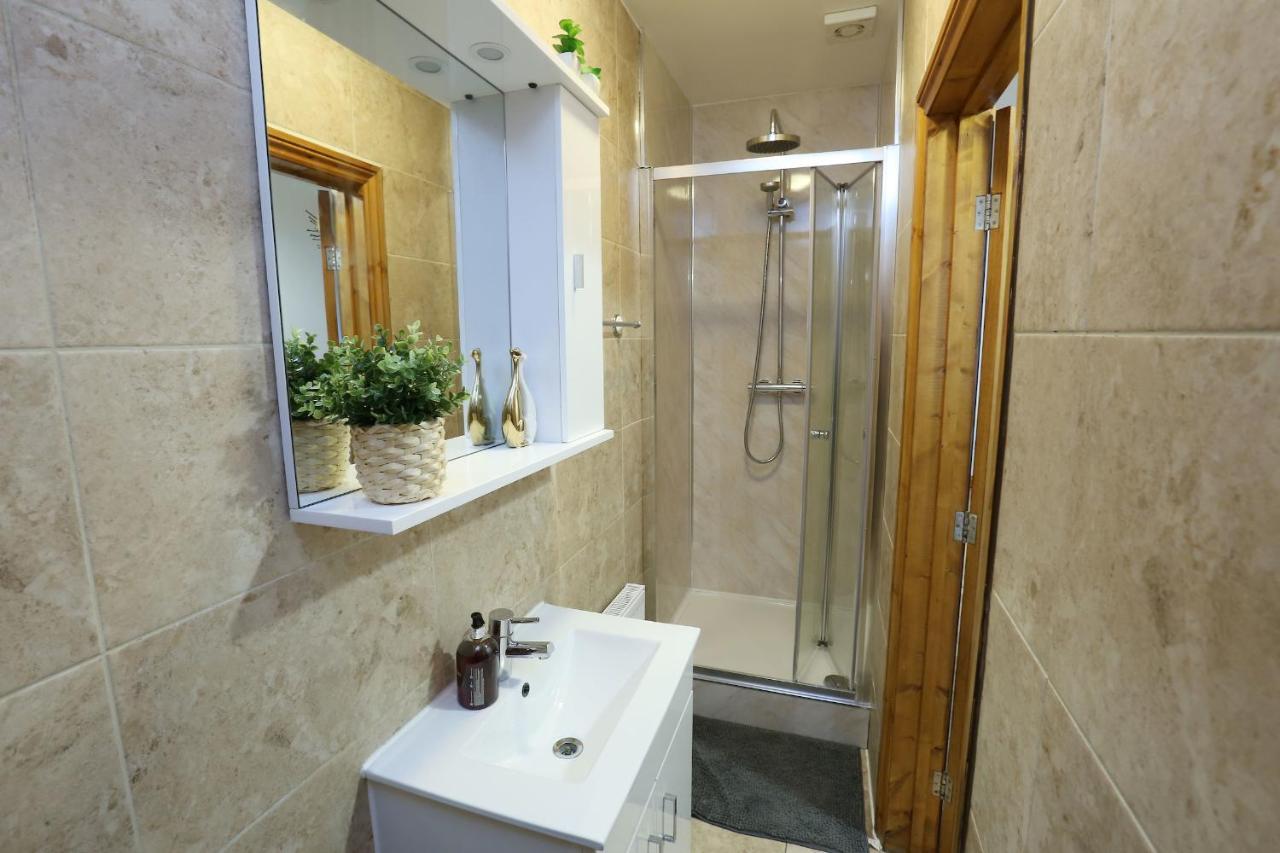 Luxurious Apartment "N22" Londyn Zewnętrze zdjęcie